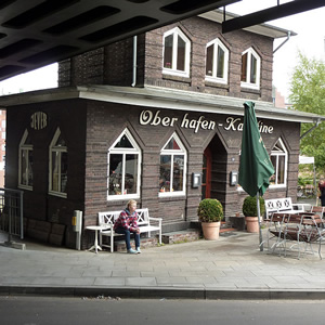 Oberhafen-Kantine, Neustadt-Altstadt