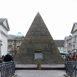 Marktplatz (Karlsruhe), Karlsruhe