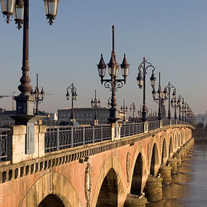 Pont de pierre (Bordeaux), Bordeaux